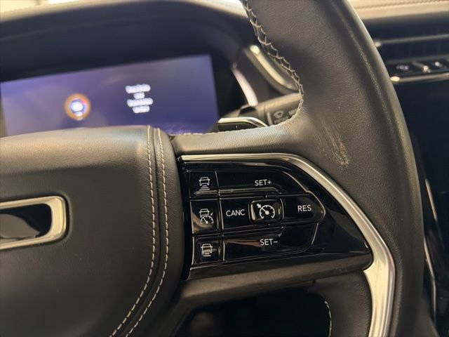 Used 2022 Jeep Grand Cherokee Overland image 39