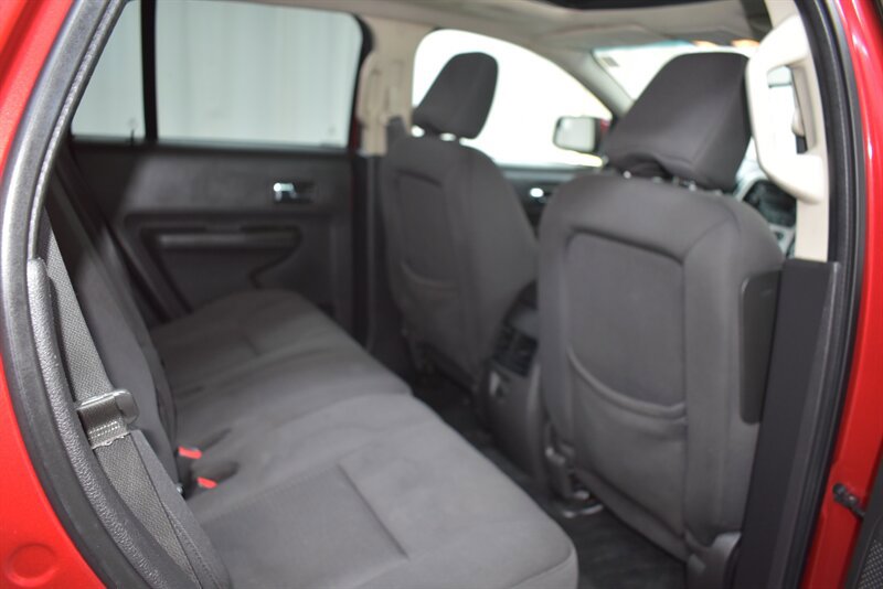 Used 2010 Ford Edge SEL FWD image 26