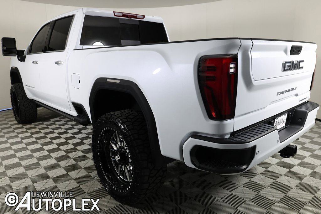 Used 2026 GMC Sierra 2500 Denali Ultimate image 10