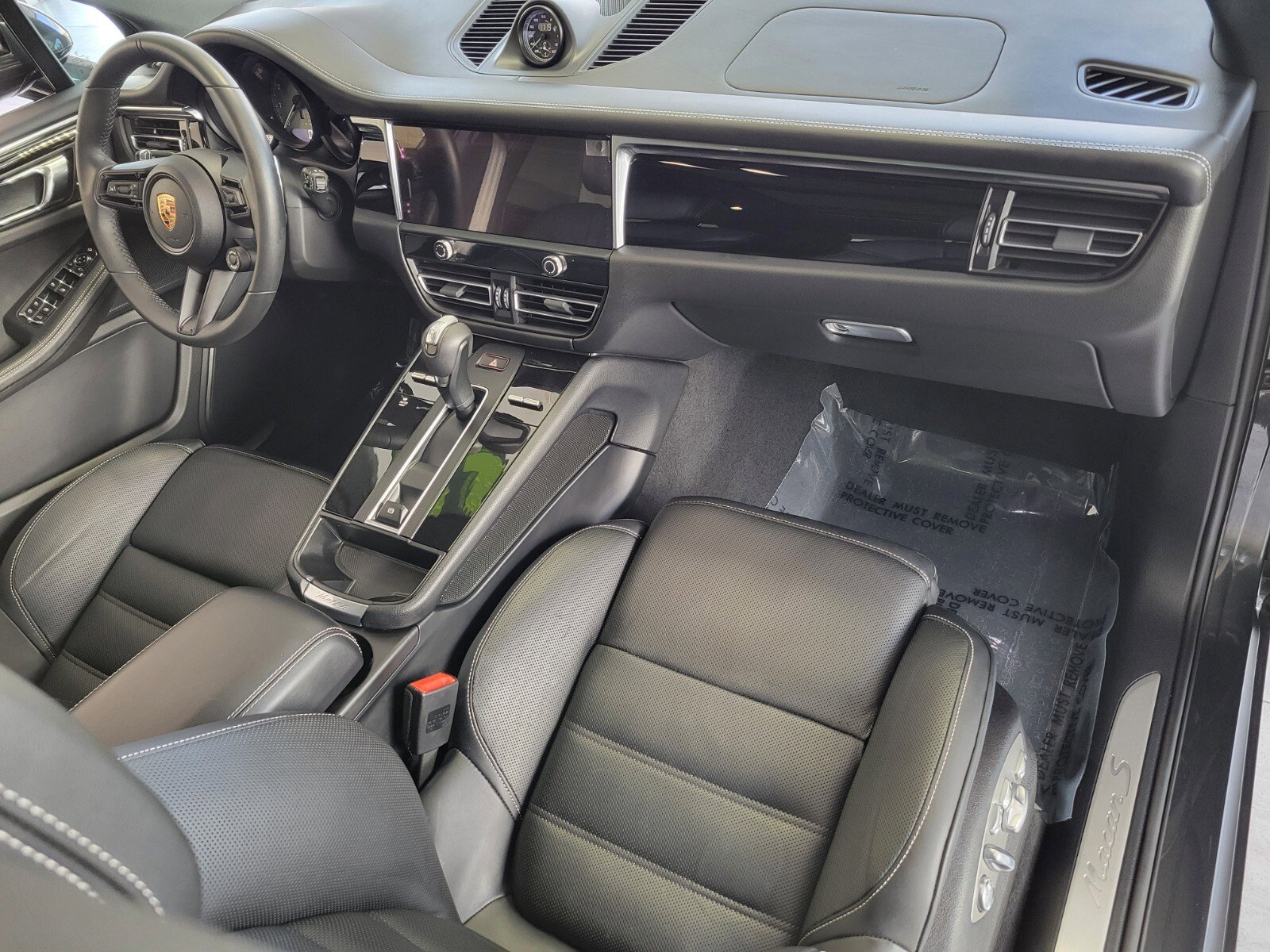 Used 2025 Porsche Macan S image 16