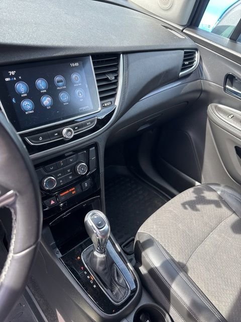 Used 2020 Buick Encore Preferred AWD/4WD image 4
