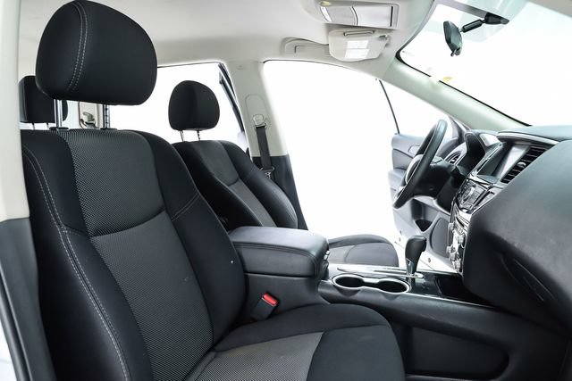Used 2018 Nissan Pathfinder S FWD image 37