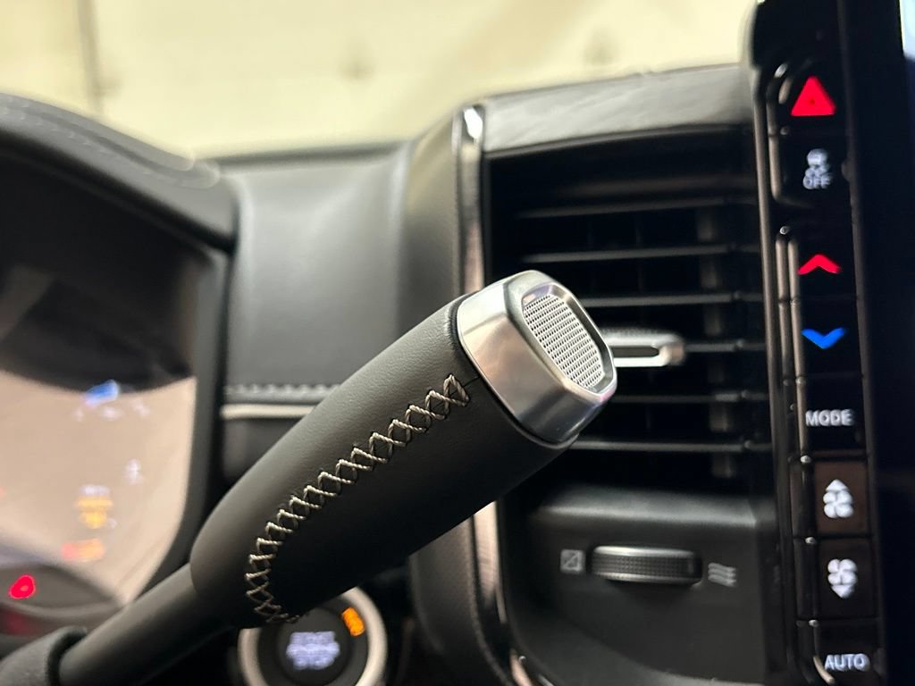 New 2026 RAM 2500 Limited AWD/4WD image 22