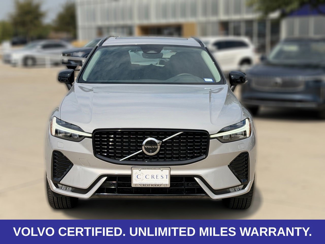 Certified 2025 Volvo XC60 B5 Plus AWD/4WD image 4