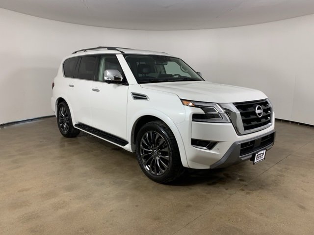 Used 2023 Nissan Armada Platinum w/ Captain's Chairs Package image 5