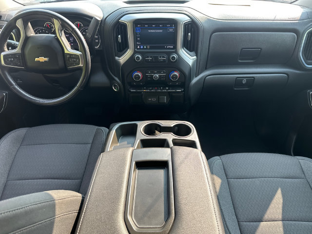 Used 2022 Chevrolet Silverado 1500 LT AWD/4WD image 19