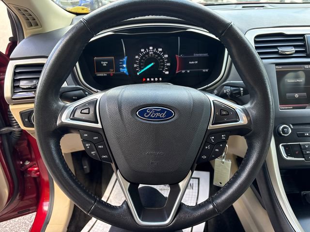 Used 2016 Ford Fusion SE w/ Equipment Group 202A FWD image 19