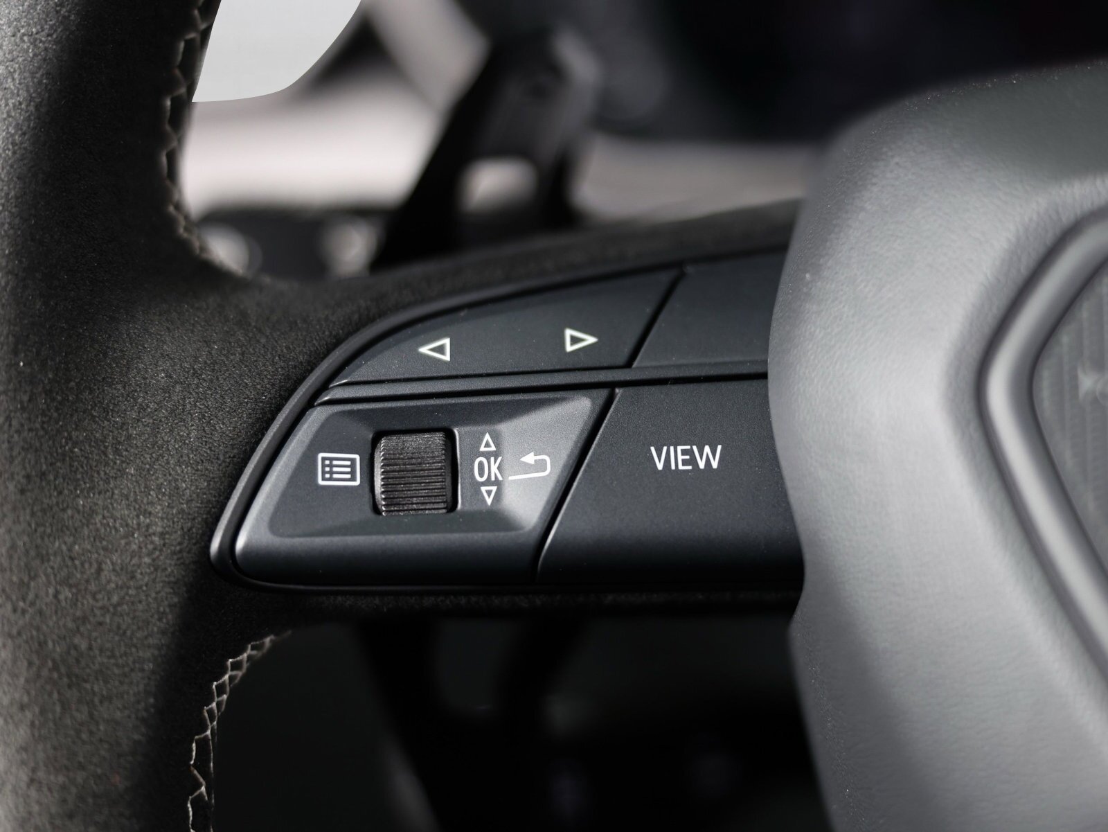 Used 2023 Lamborghini Urus Performante AWD/4WD image 35