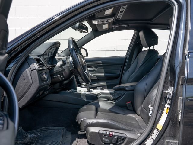Used 2014 BMW 328i xDrive Sedan AWD/4WD image 17