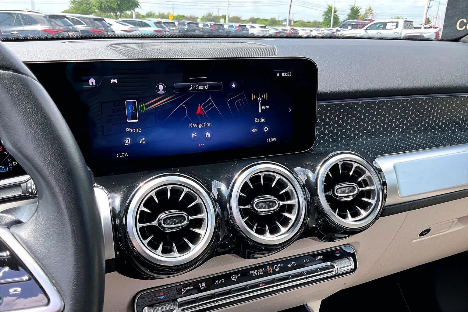 Certified 2024 Mercedes-Benz GLB 250 image 34