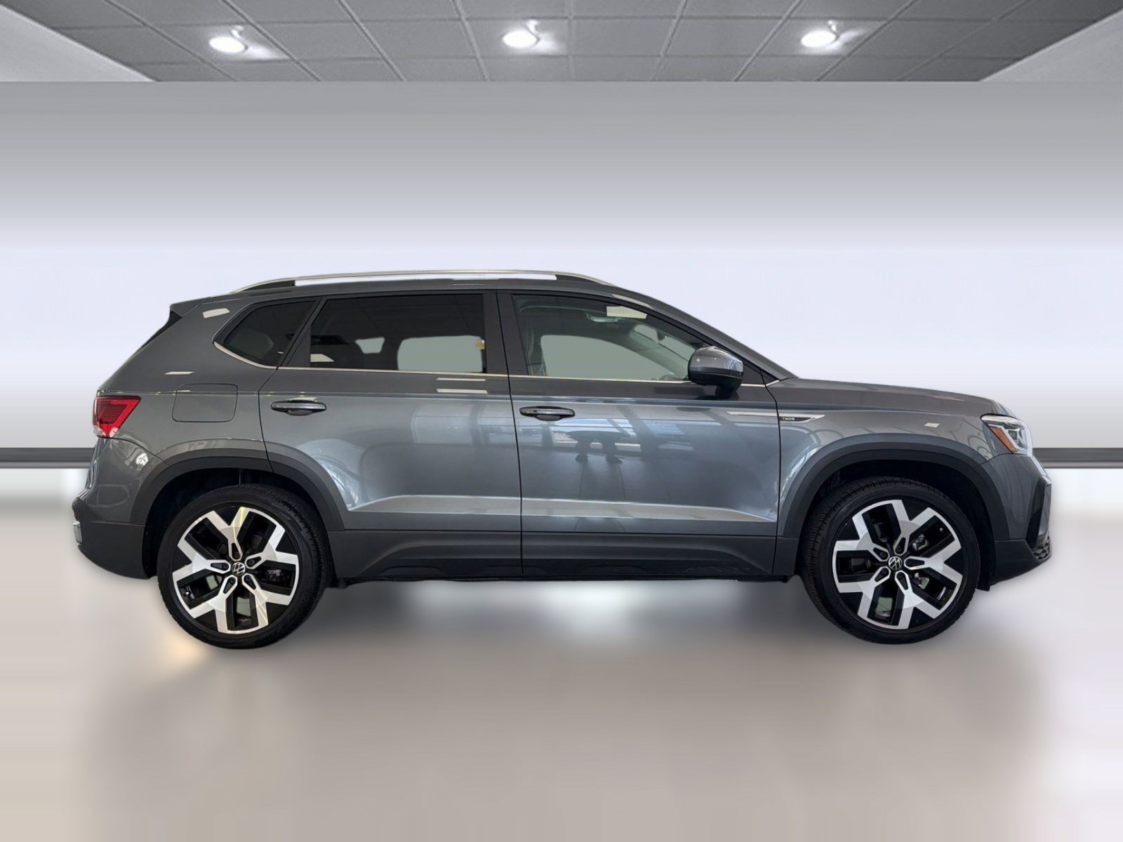Certified 2023 Volkswagen Taos SEL AWD/4WD image 8