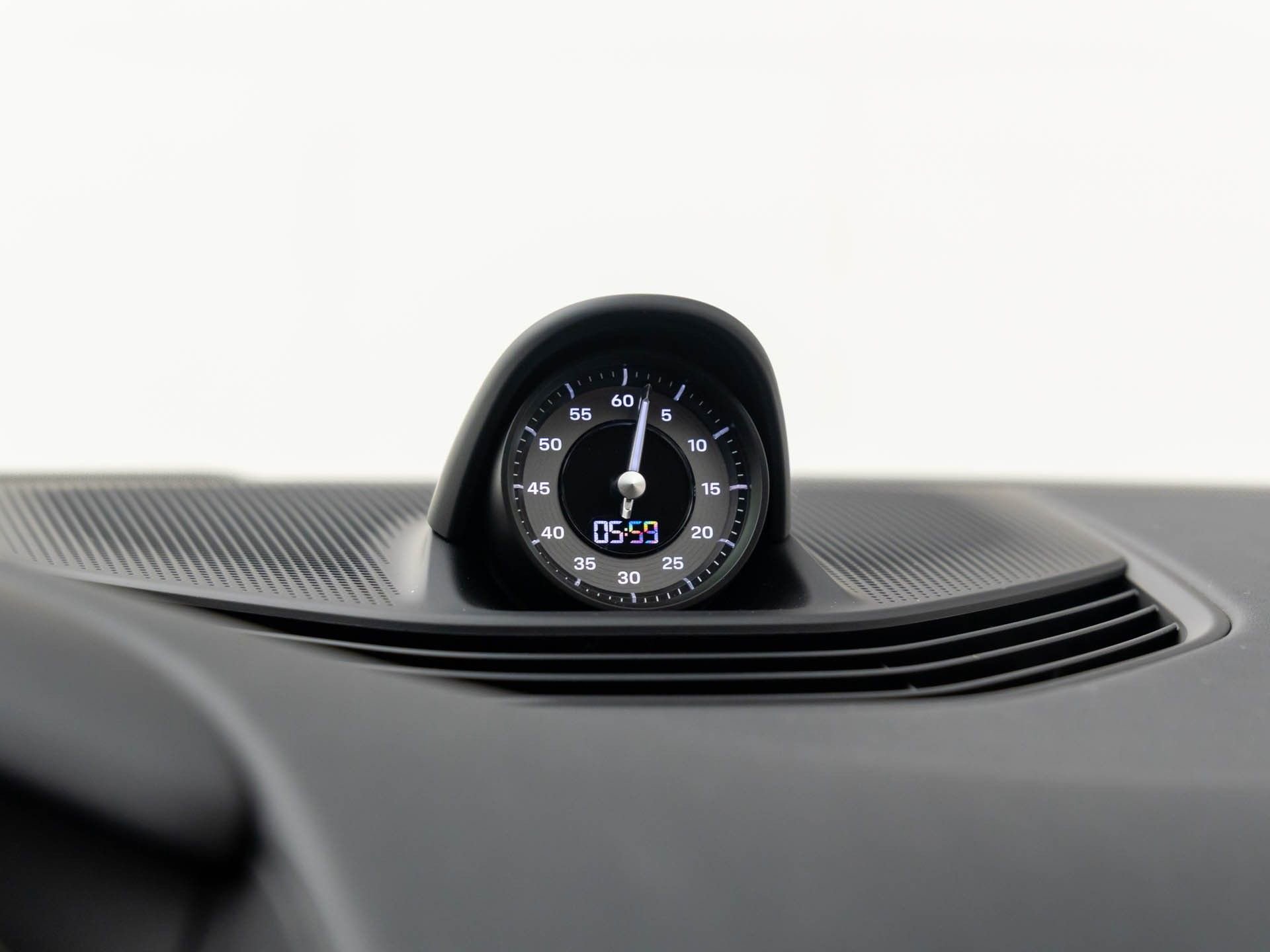 New 2025 Porsche Taycan 4 Cross Turismo image 24