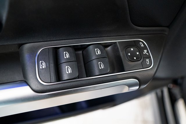 New 2026 Mercedes-Benz GLB 35 AMG 4MATIC image 19