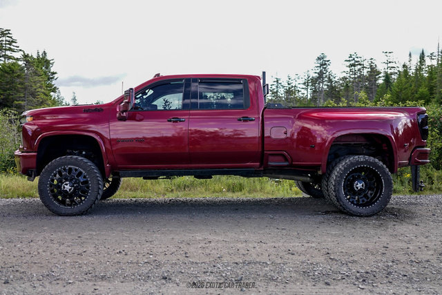 Used 2022 Chevrolet Silverado 3500 High Country AWD/4WD image 3