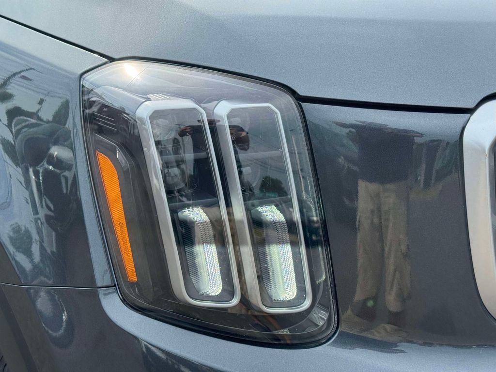 Used 2023 Kia Telluride S AWD/4WD image 8