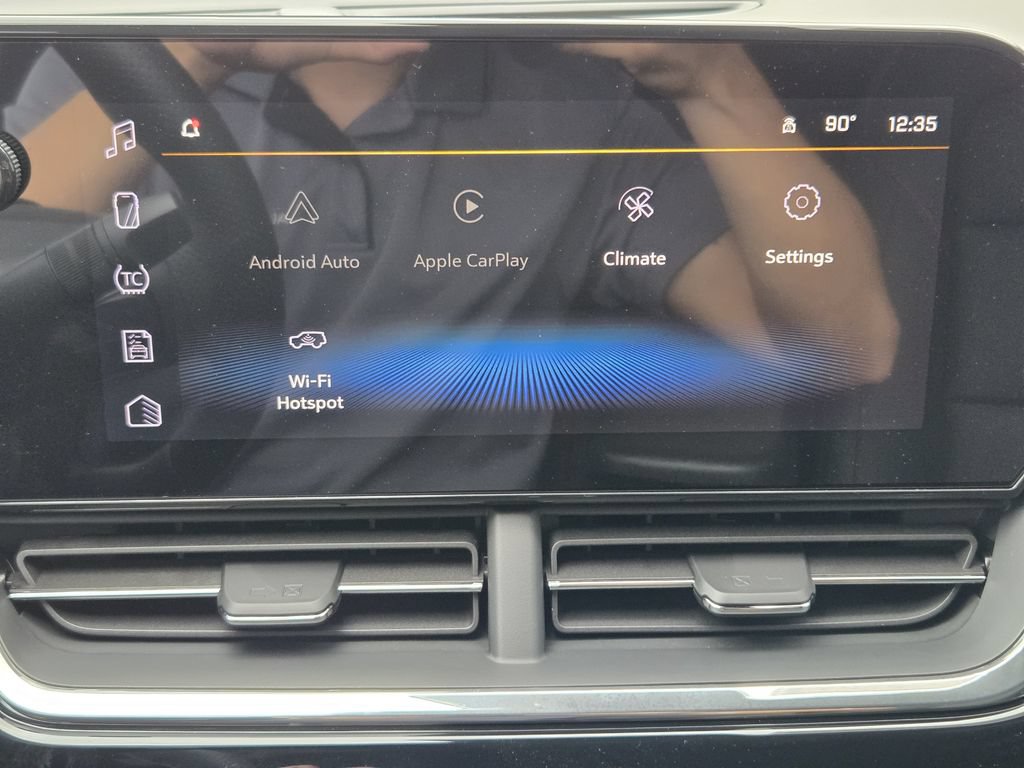 New 2026 Chevrolet Trax RS w/ Sunroof Package FWD image 18