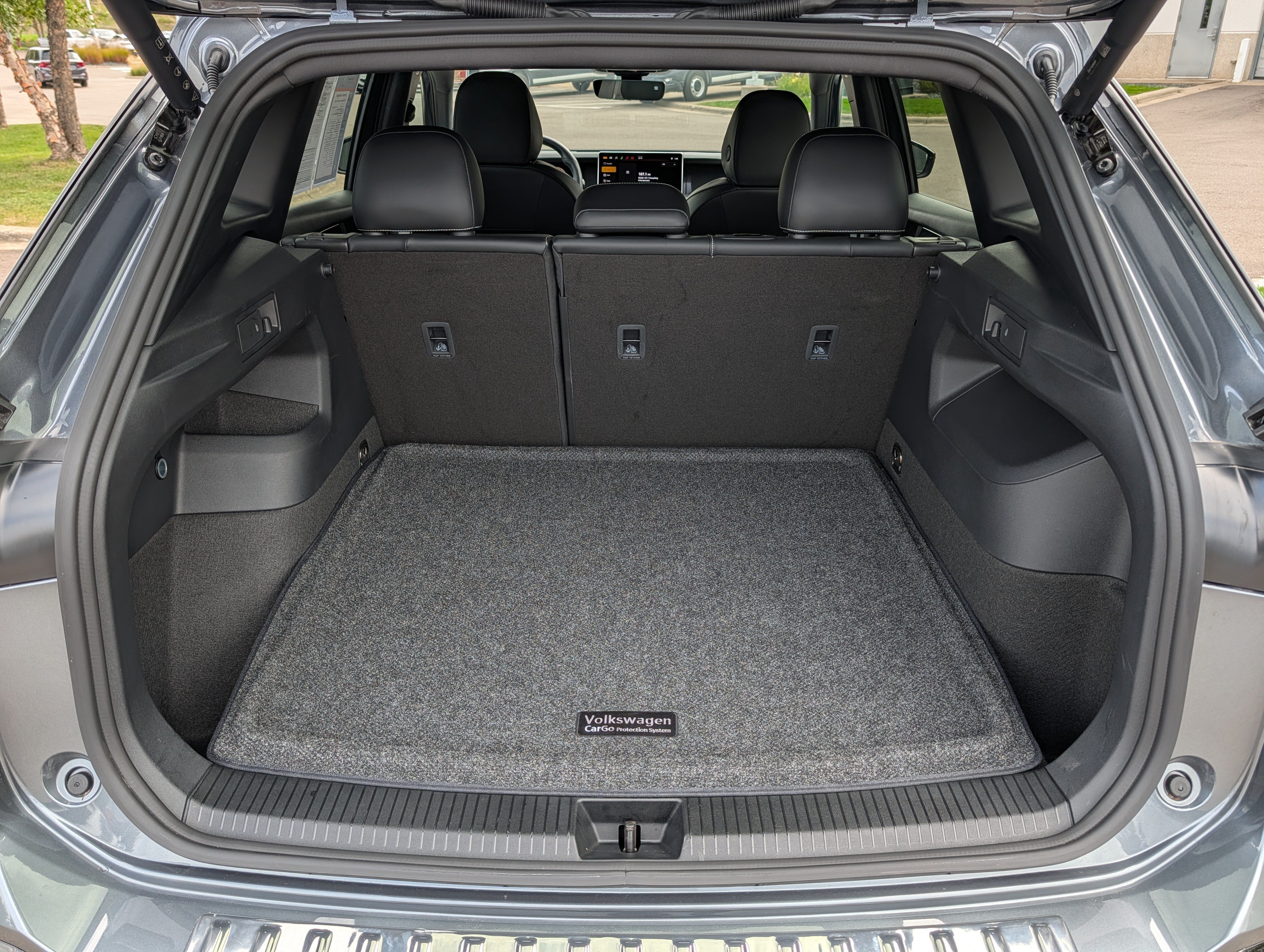 Certified 2026 Volkswagen Tiguan SE R-Line AWD/4WD image 18