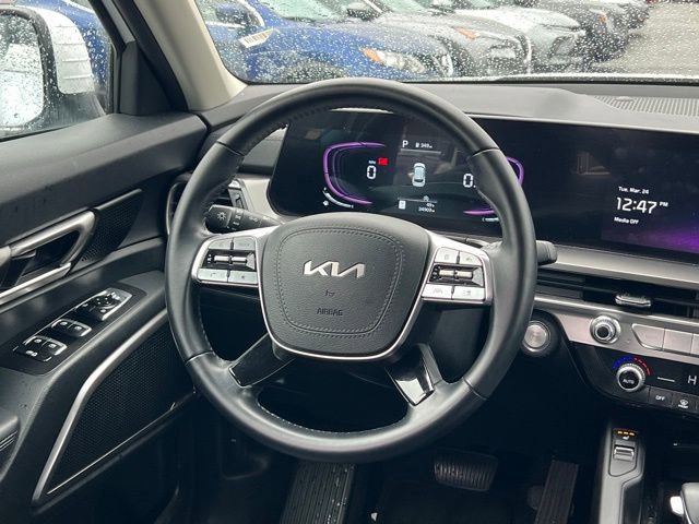 Used 2025 Kia Telluride S AWD/4WD image 14