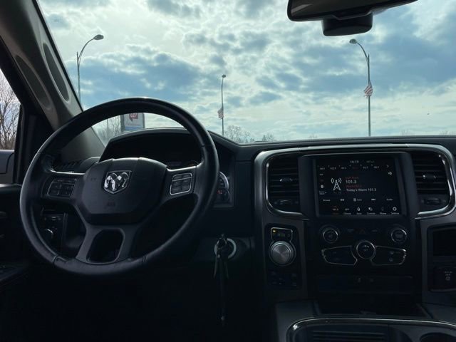 Used 2018 RAM 1500 Sport image 12