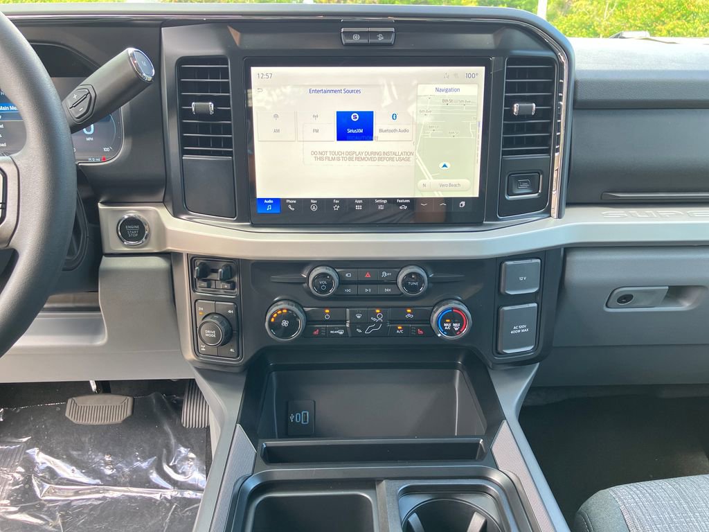 New 2026 Ford F250 XLT w/ XLT Premium Package AWD/4WD image 28