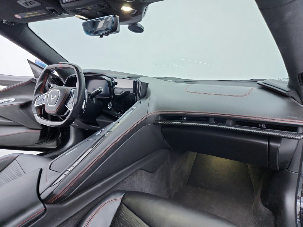 Used 2022 Chevrolet Corvette Stingray Premium Conv w/ Z51 Performance Package RWD image 26