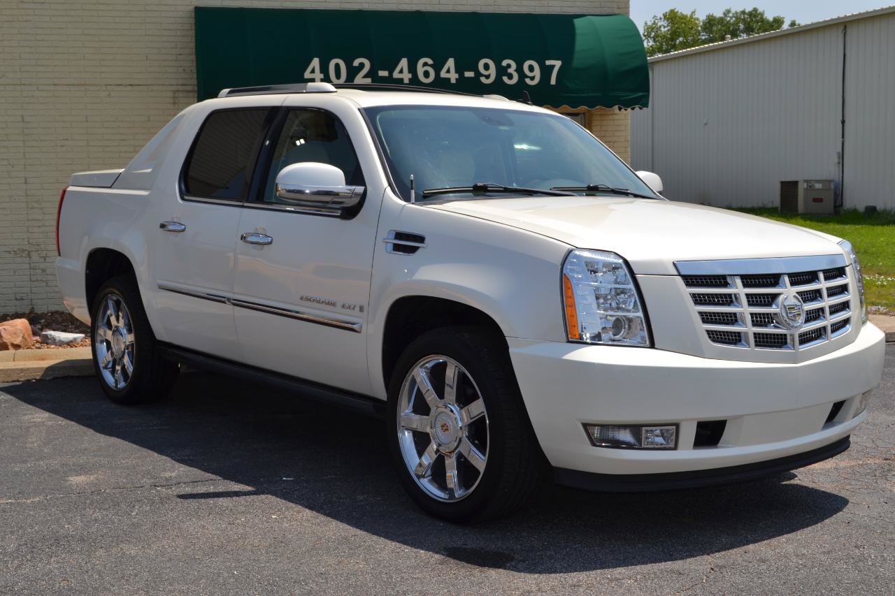 Used 2008 Cadillac Escalade EXT AWD/4WD image 12