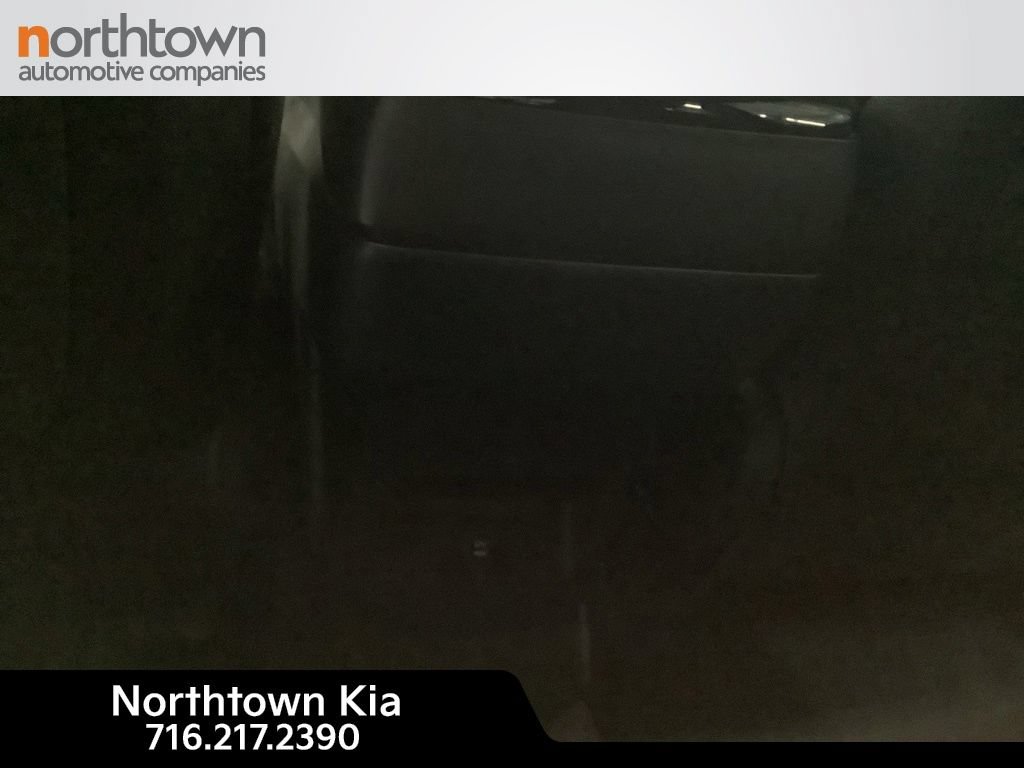Used 2022 Kia Telluride EX w/ EX Premium Package AWD/4WD image 18