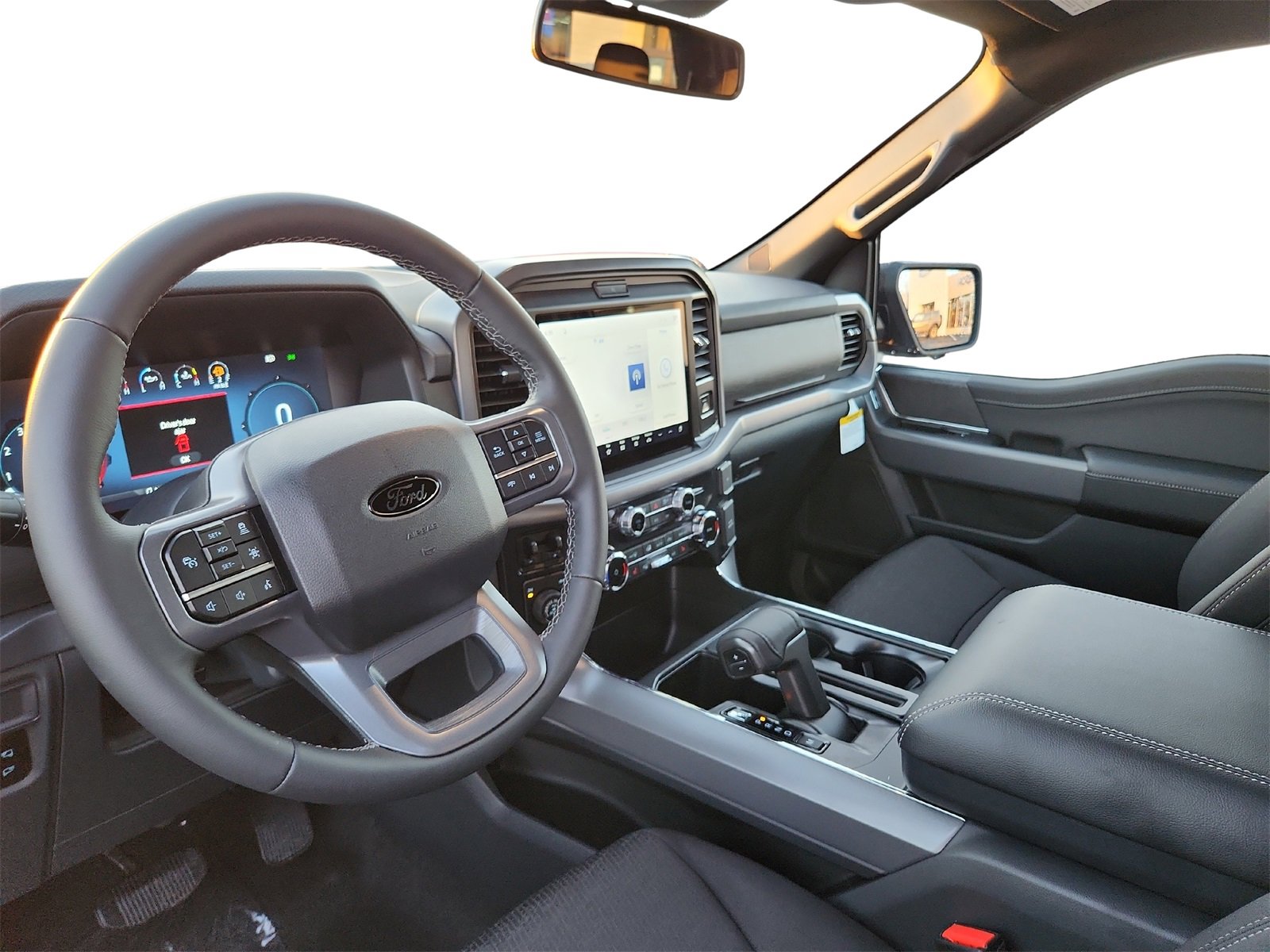 New 2026 Ford F150 XLT w/ Equipment Group 302A MID image 9