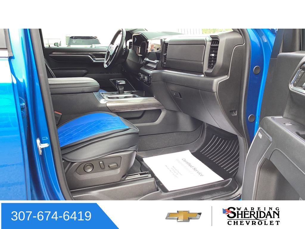 Used 2024 Chevrolet Silverado 1500 LTZ w/ Technology Package AWD/4WD image 31