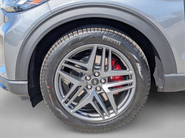 New 2026 Ford Explorer ST w/ Sun And Sound Package image 10