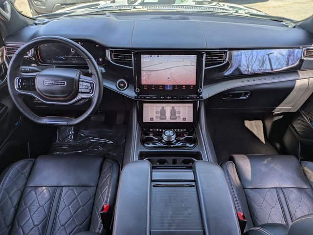 Used 2023 Jeep Grand Wagoneer Series III w/ Rear Seat Video Group 1 image 16