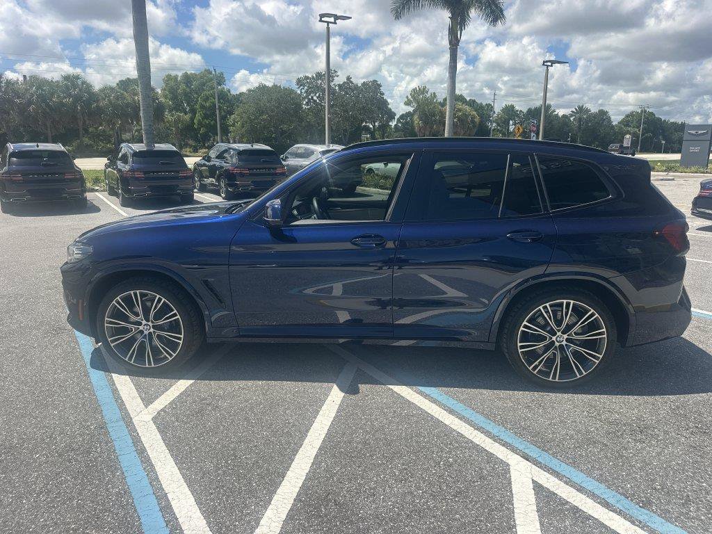 Used 2022 BMW X3 sDrive30i w/ M Sport Package 2 RWD image 10
