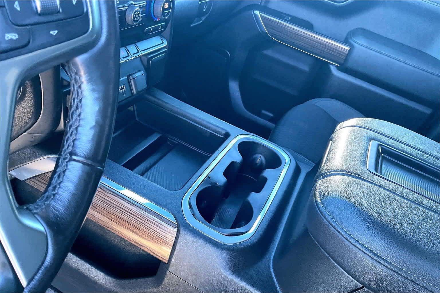 Used 2021 Chevrolet Silverado 1500 LT Trail Boss w/ Bed Protection Package AWD/4WD image 15