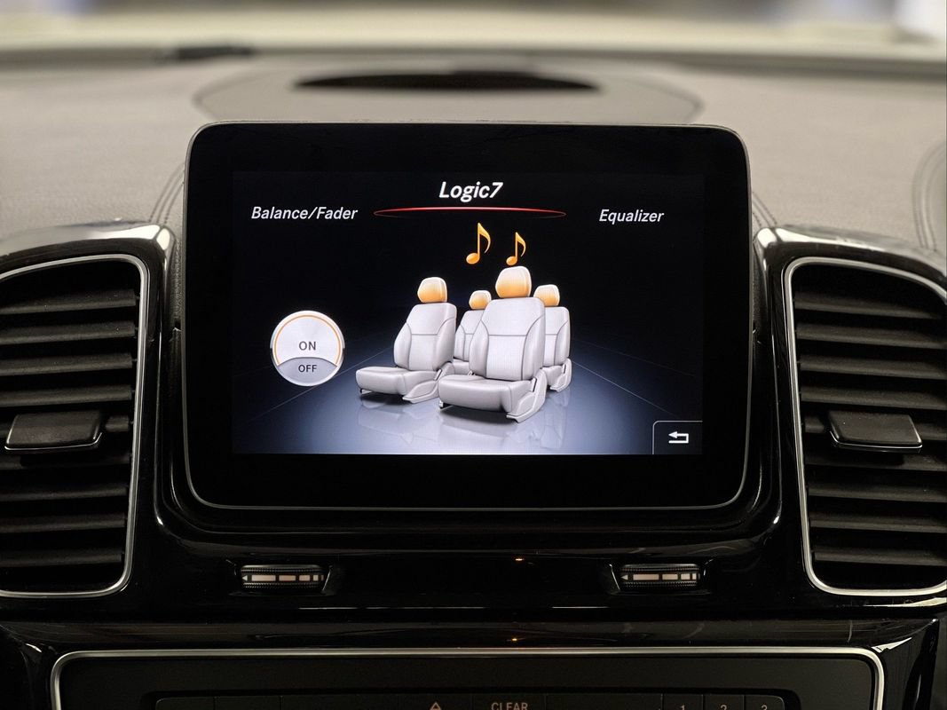 Used 2018 Mercedes-Benz GLS 550 4MATIC w/ Driver Assistance Package image 27