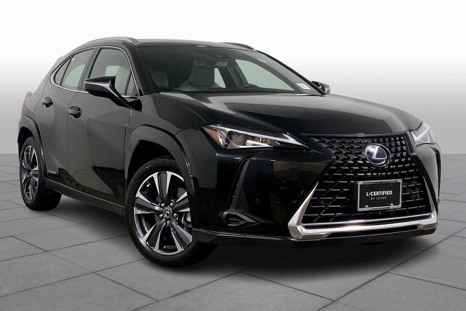 Used 2022 Lexus UX 250h w/ Premium Package image 2