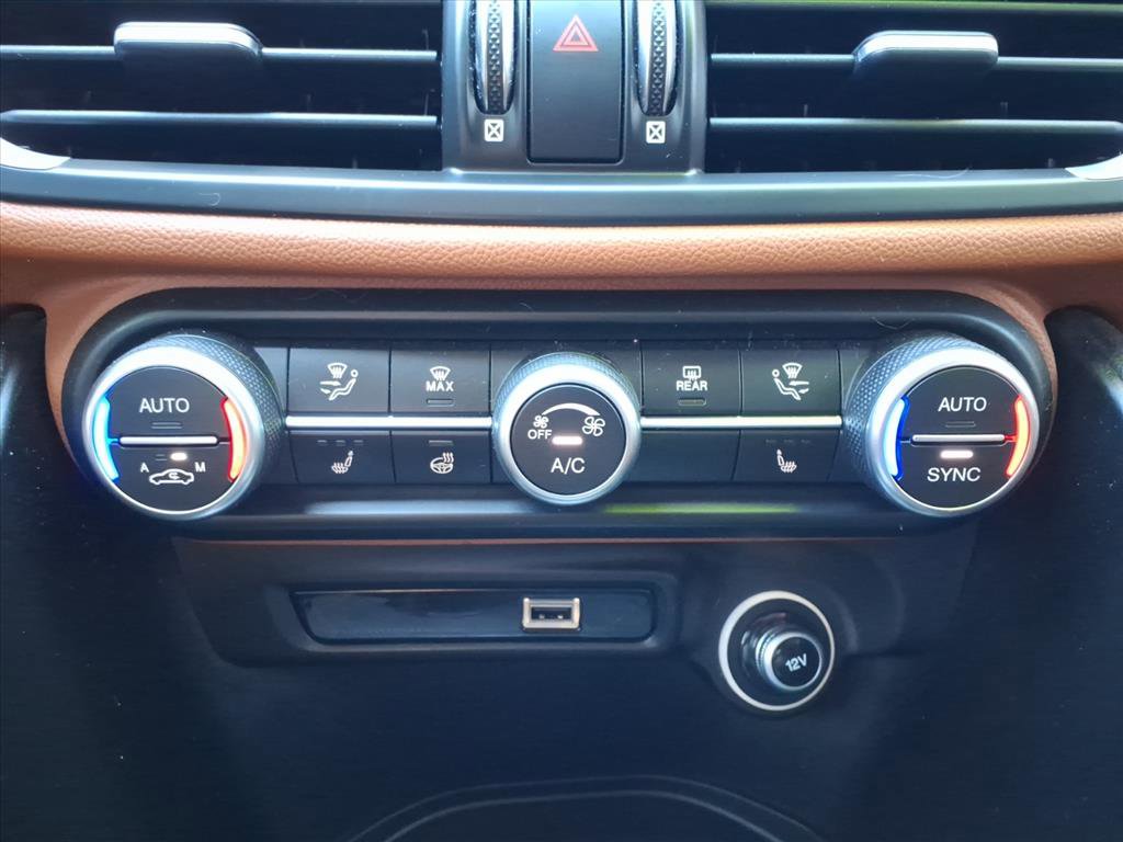 Used 2021 Alfa Romeo Giulia Ti Sport image 22