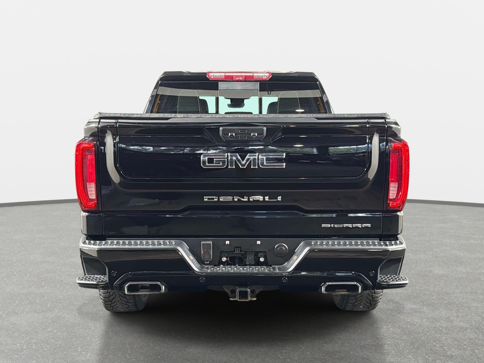Used 2024 GMC Sierra 1500 Denali Ultimate AWD/4WD image 4