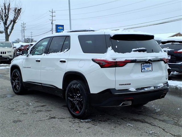 Used 2023 Chevrolet Traverse Premier w/ Redline Edition image 4