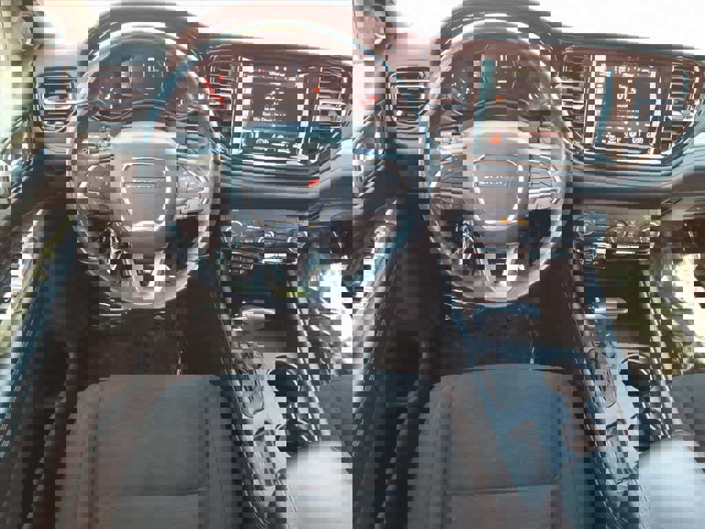 Used 2022 Dodge Durango SXT w/ Anodized Platinum Package image 31