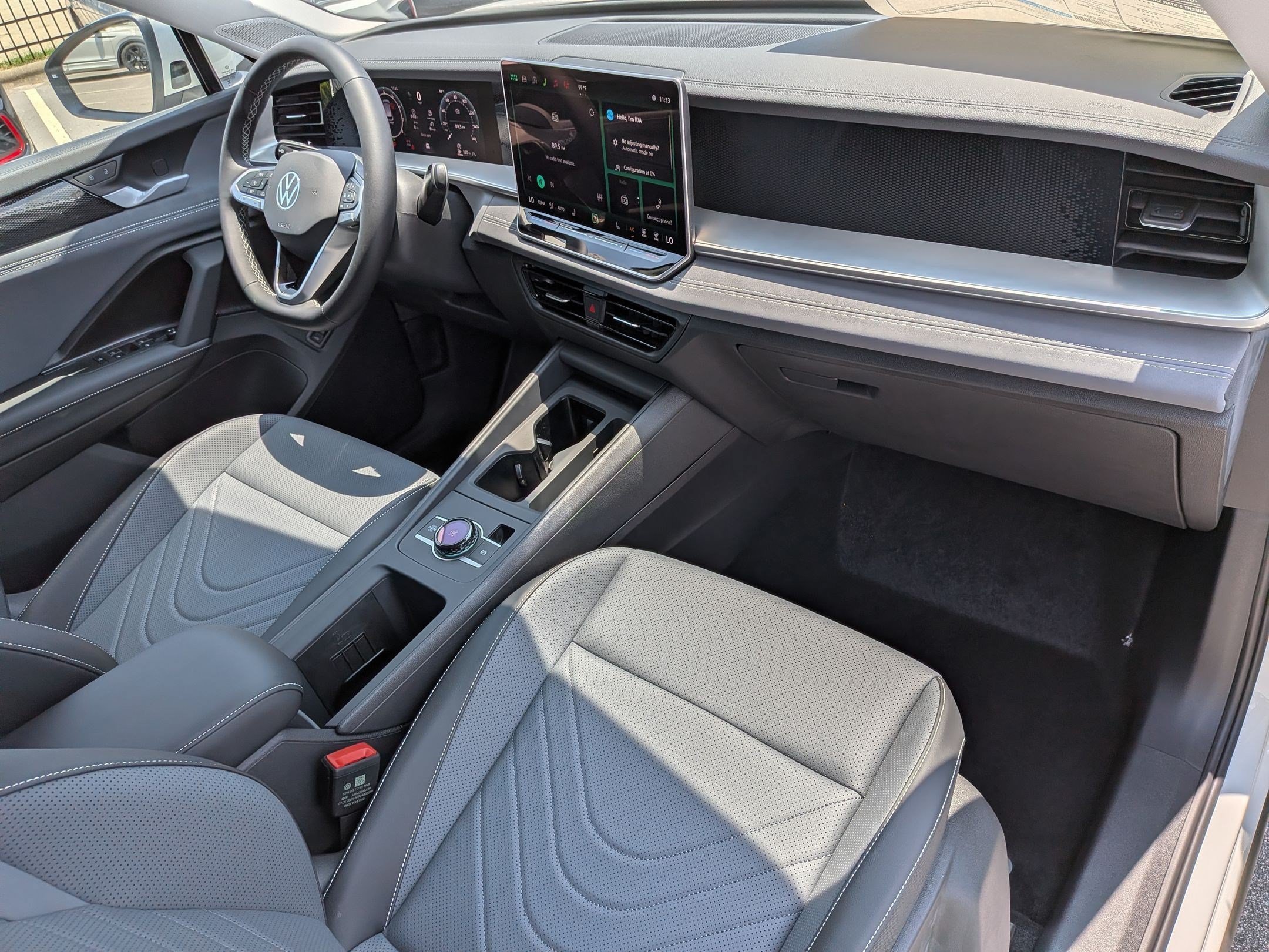 New 2026 Volkswagen Tiguan SE AWD/4WD image 36
