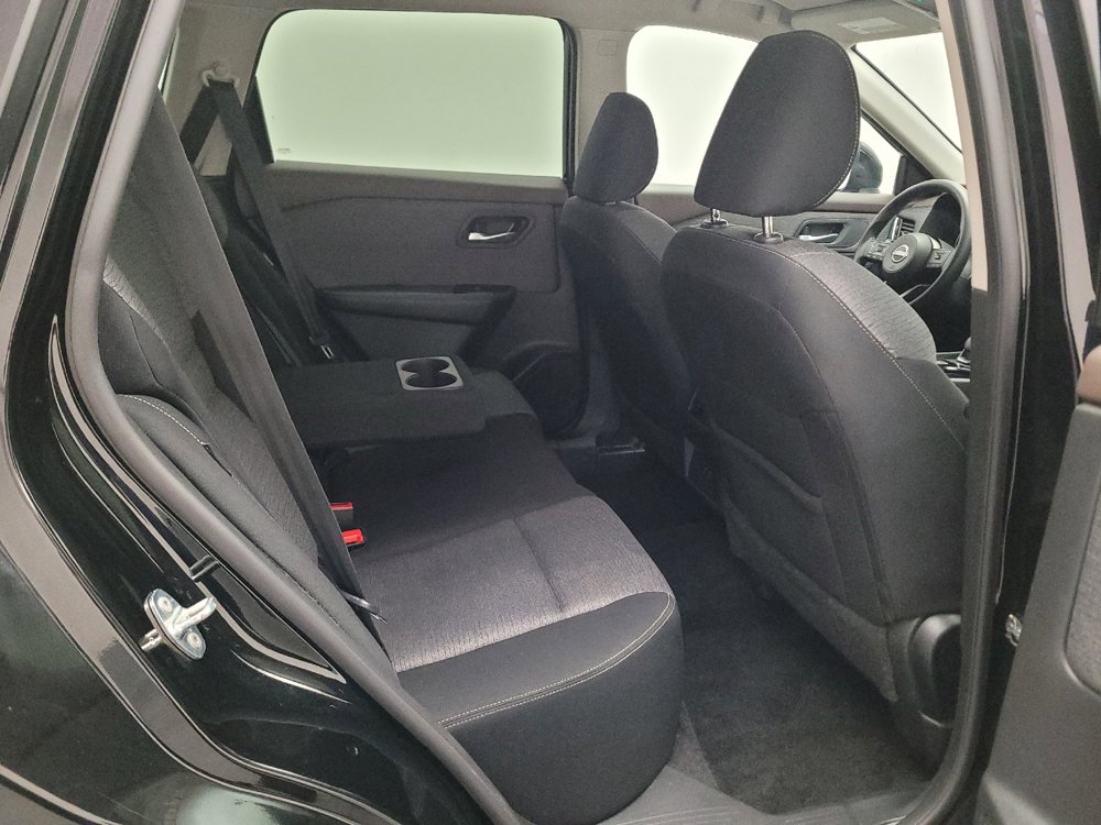 Used 2023 Nissan Rogue SV FWD image 19