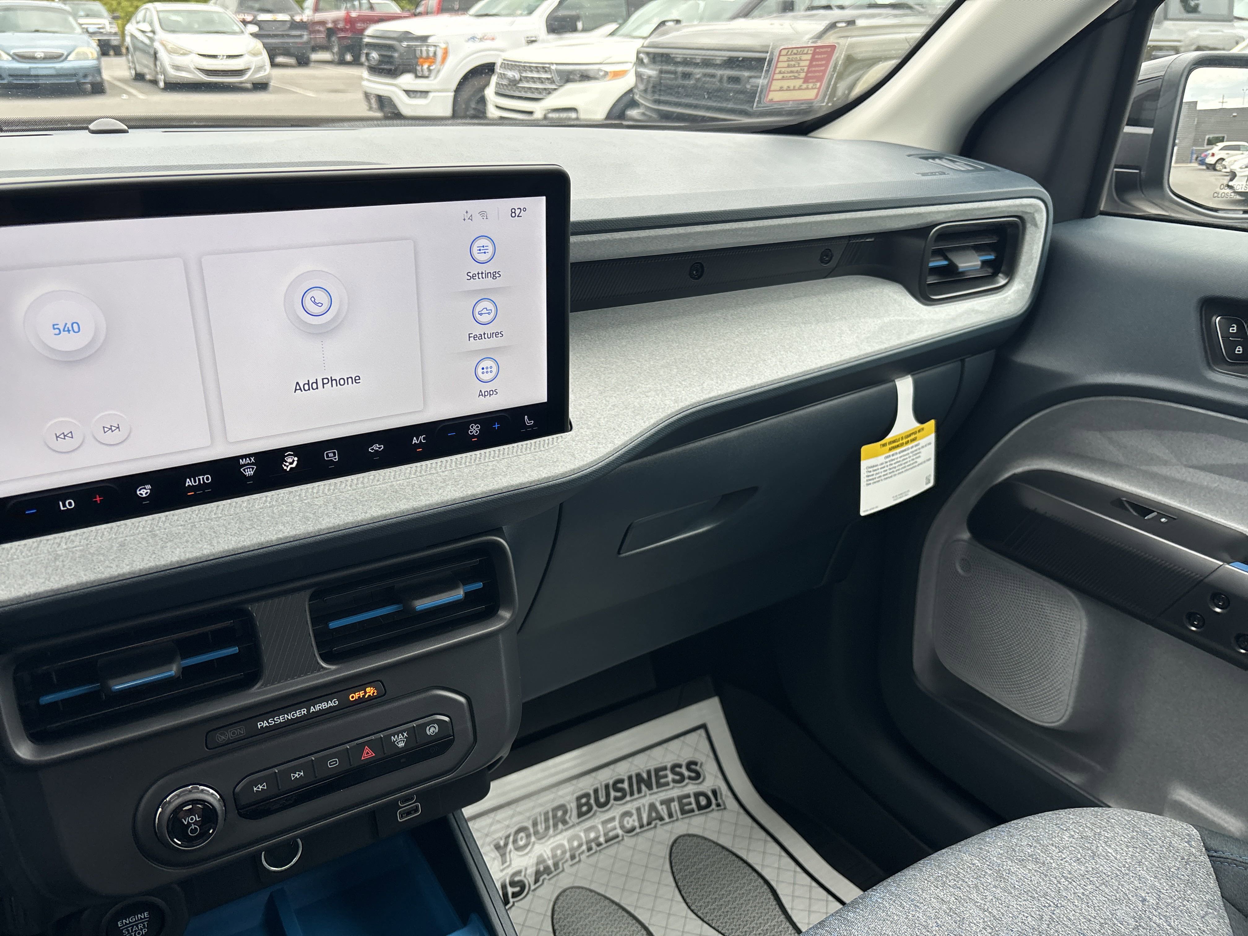 New 2025 Ford Maverick XLT w/ XLT Luxury Package image 23