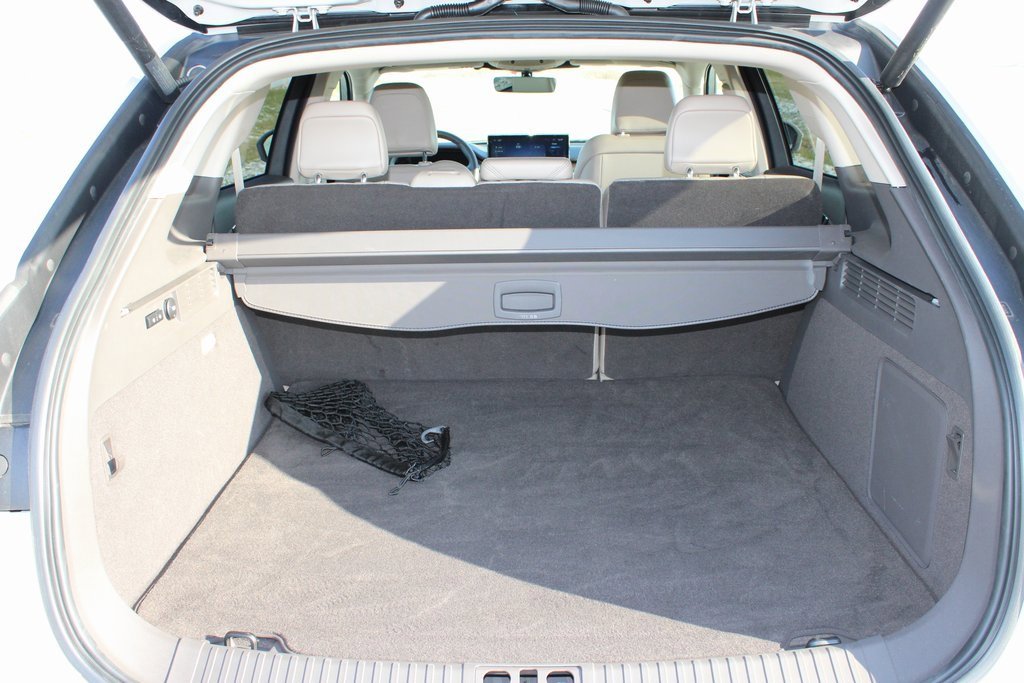 Used 2023 Lincoln Nautilus Reserve w/ Cargo Utility Package image 37