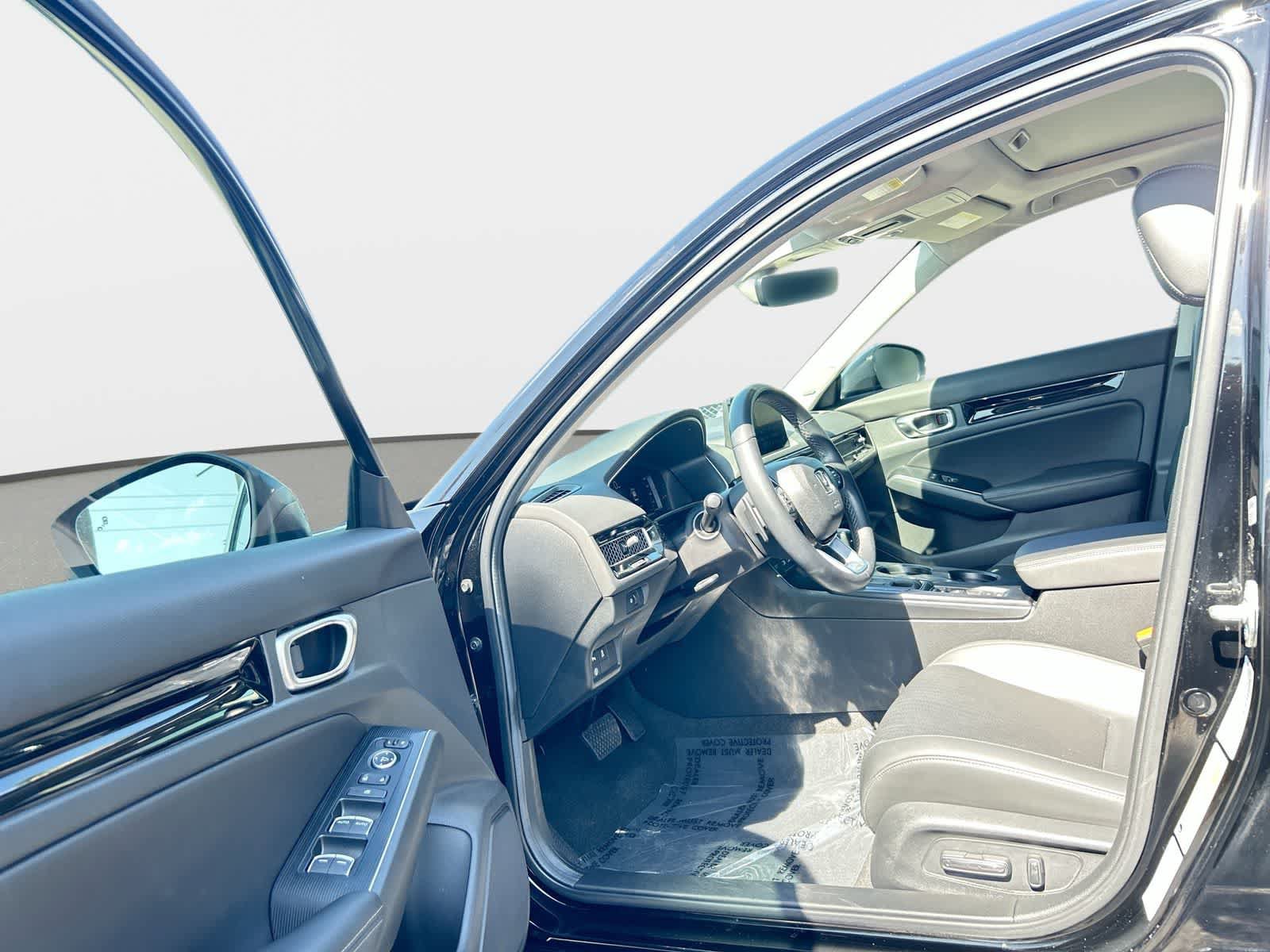 Used 2024 Honda Civic Touring image 10