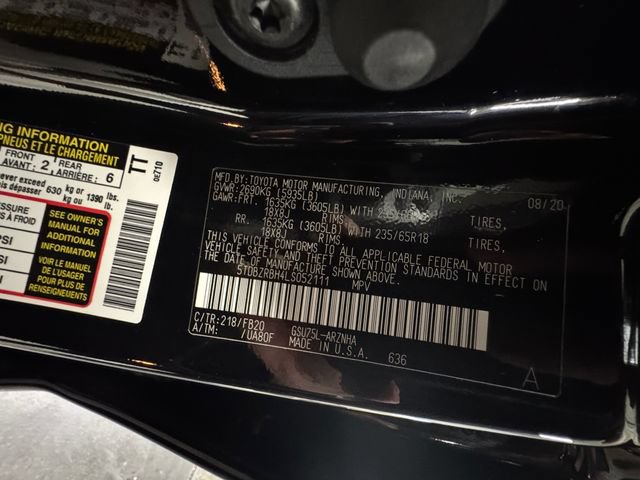 Used 2020 Toyota Highlander LE AWD/4WD image 27