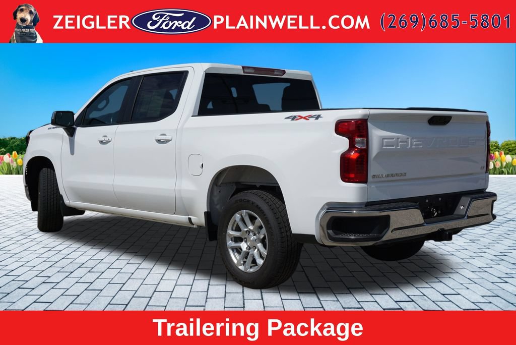 Used 2023 Chevrolet Silverado 1500 LT AWD/4WD image 3