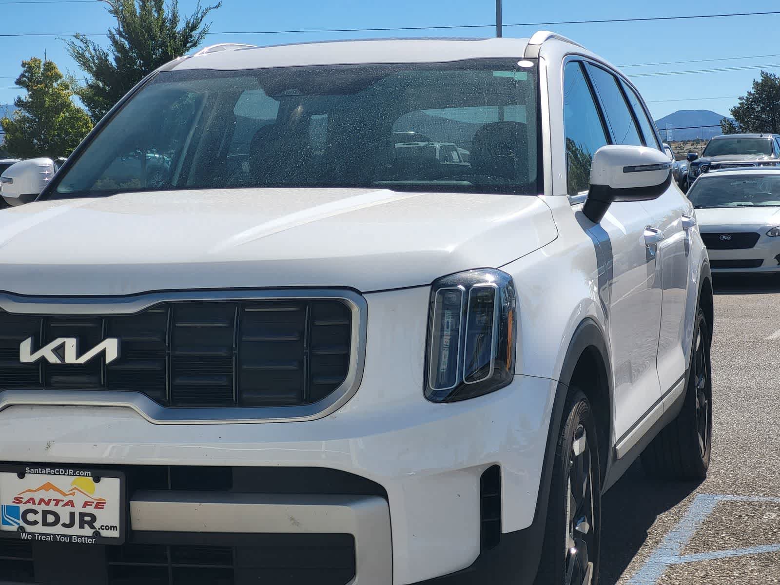 Used 2024 Kia Telluride S w/ S Sunroof Package FWD image 7