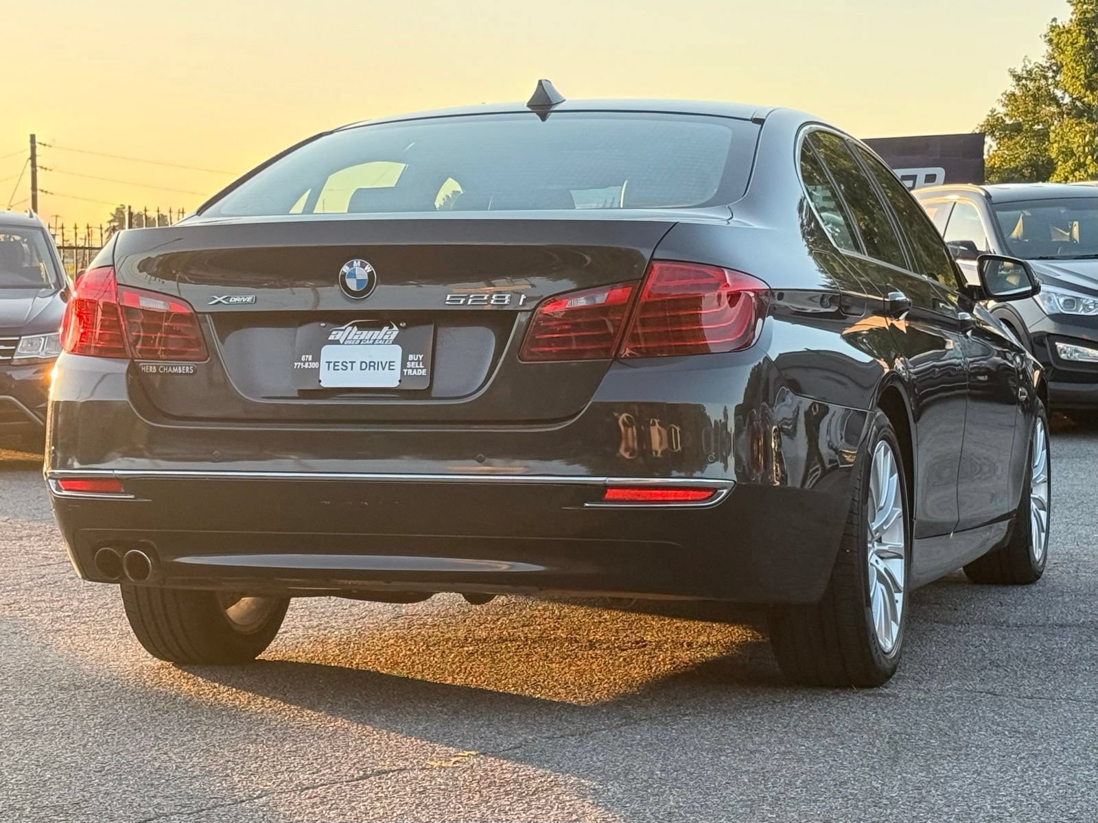 Used 2015 BMW 528i xDrive Sedan AWD/4WD image 5