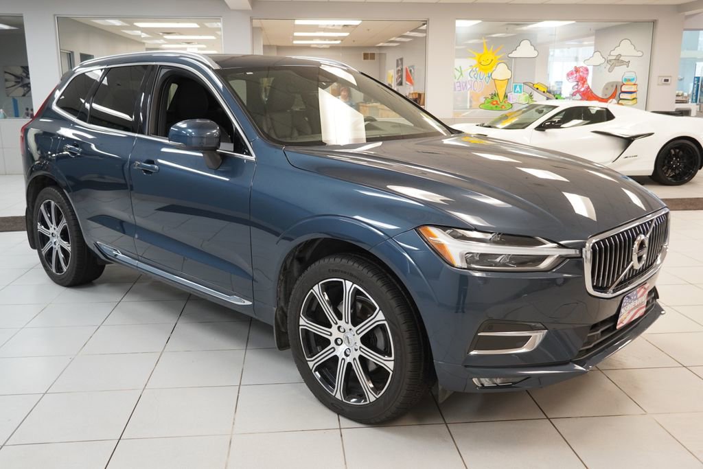 Used 2020 Volvo XC60 T5 Inscription w/ Protection Package image 17
