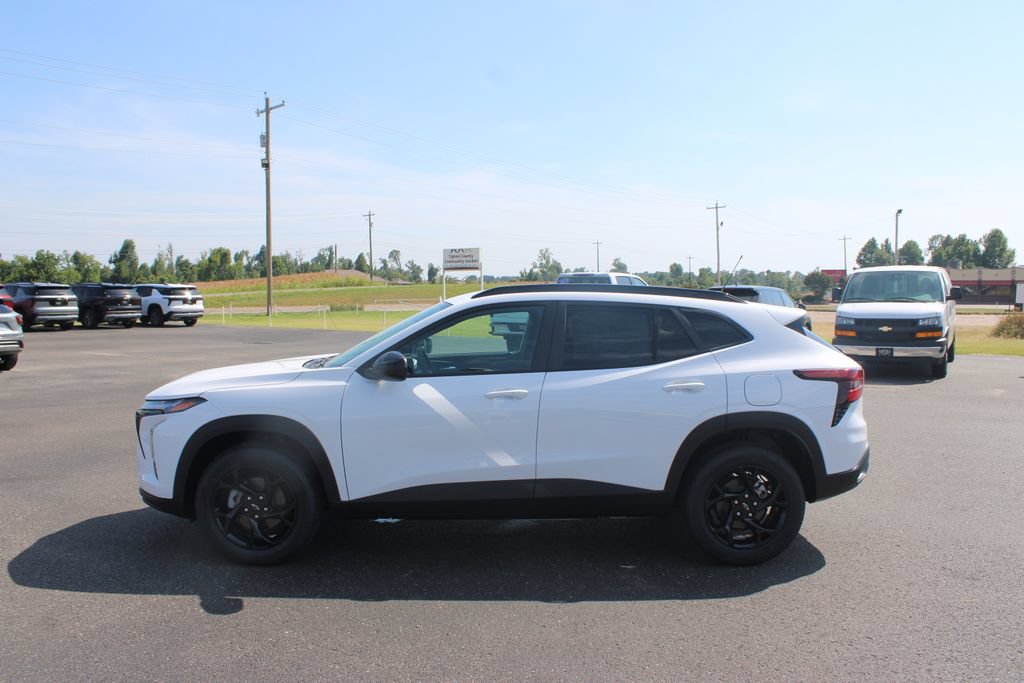 New 2026 Chevrolet Trax LT w/ Driver Confidence Package FWD image 6